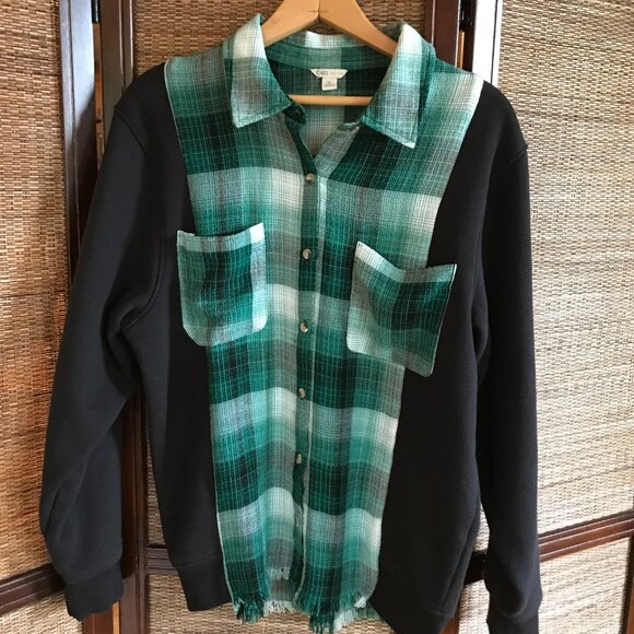 Upcycled Flannel Shirt: Green Plaid Sweatshirt, Button-Down Sweater, Size M - Picture 10 of 11
